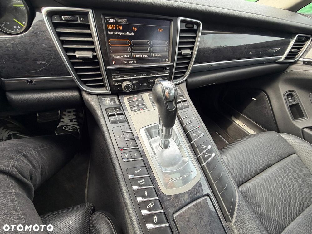 Porsche Panamera S E-Hybrid - 14