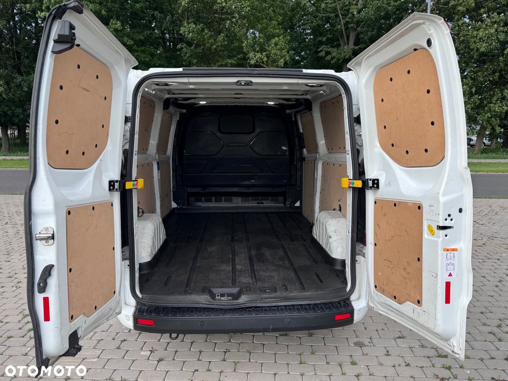 Ford TRANSIT CUSTOM - 39