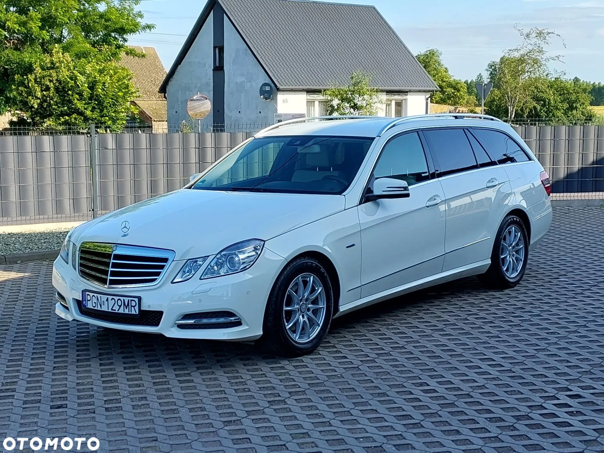 Mercedes-Benz Klasa E - 2