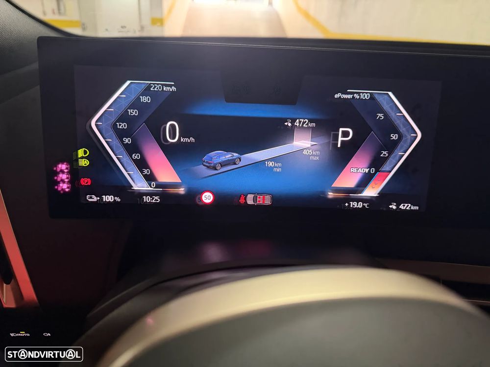 BMW iX xDrive 40 Pack Desportivo - 9