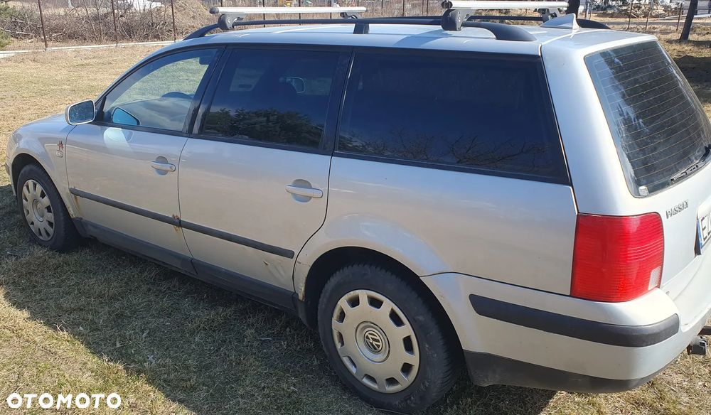 Volkswagen Passat - 2