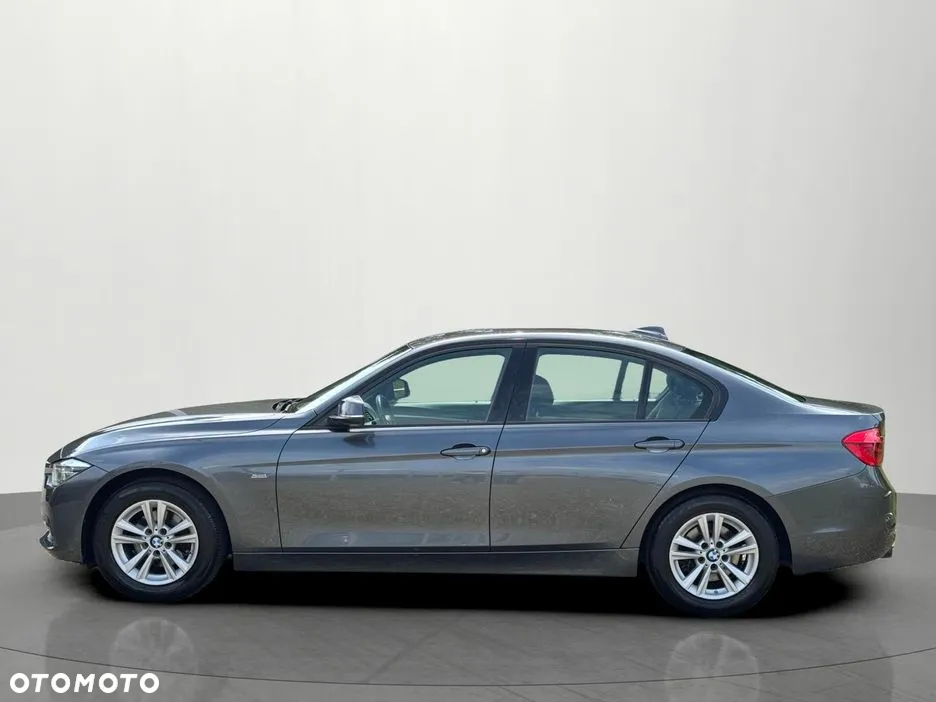 BMW Seria 3 318i GPF Sport Line - 2