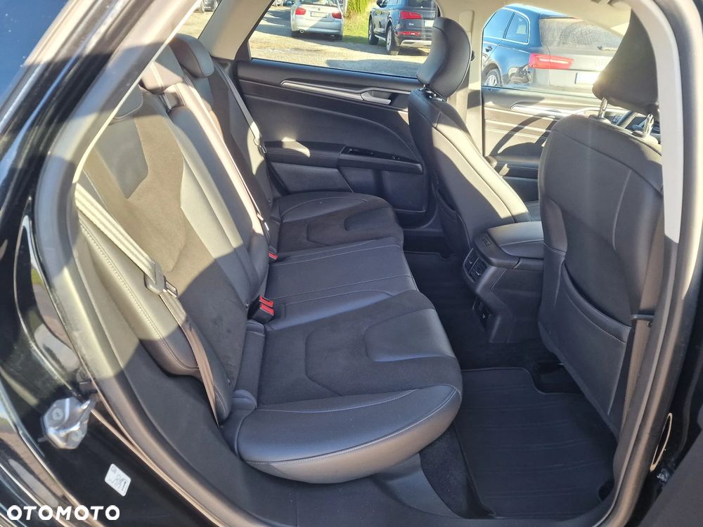 Ford Mondeo SW ver-turnier-diesel-titanium - 27