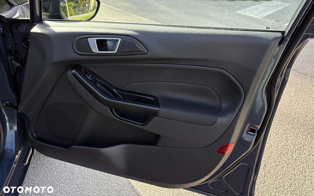 Ford Fiesta 1.25 Titanium EU5 - 27