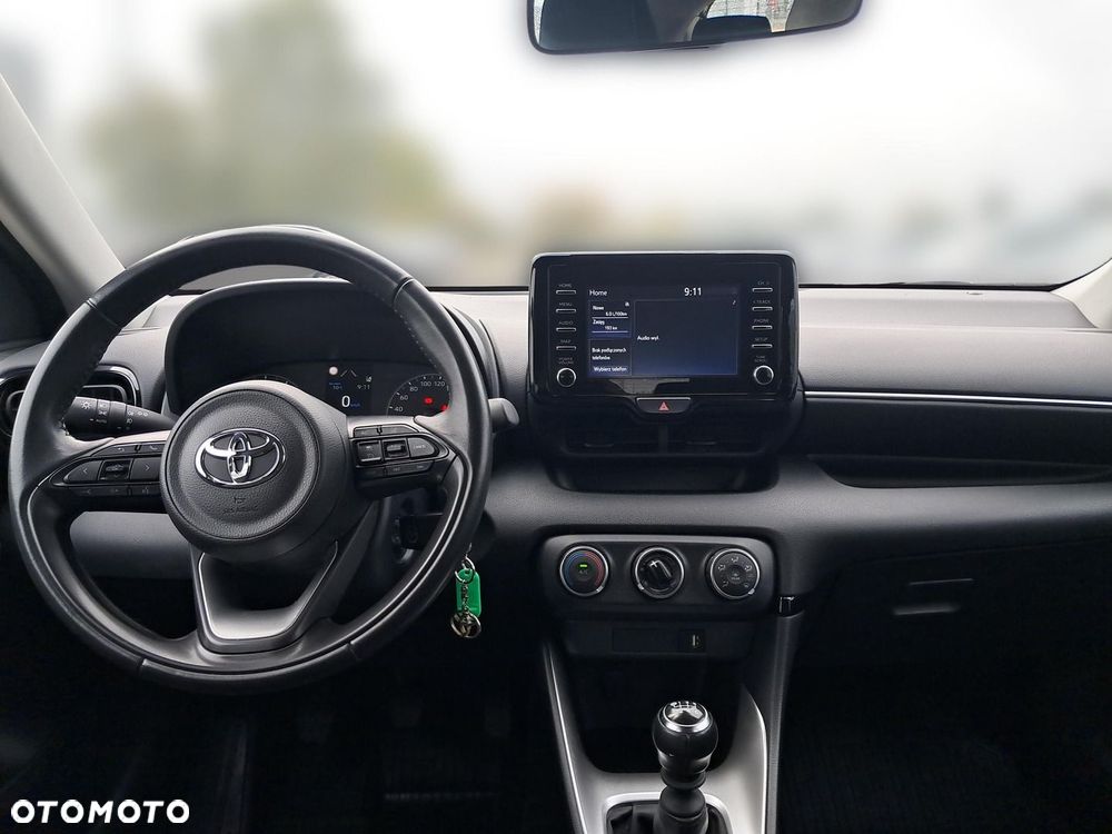Toyota Yaris - 8