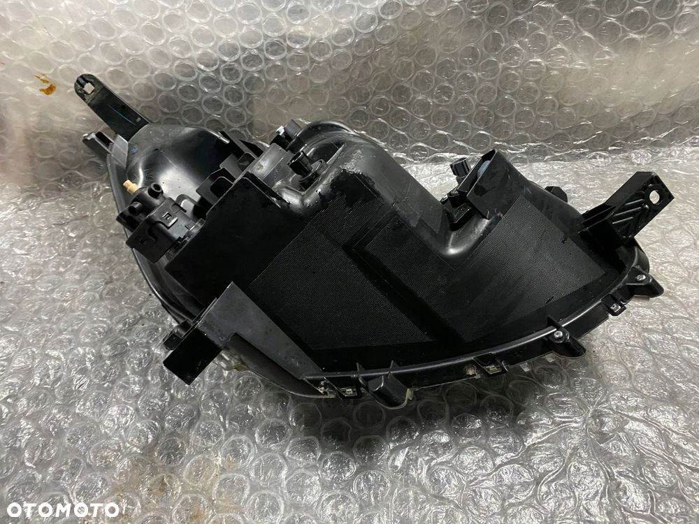 LAMPA LEWA MITSUBISHI SPACE STAR II STANLEY W0563 - 8