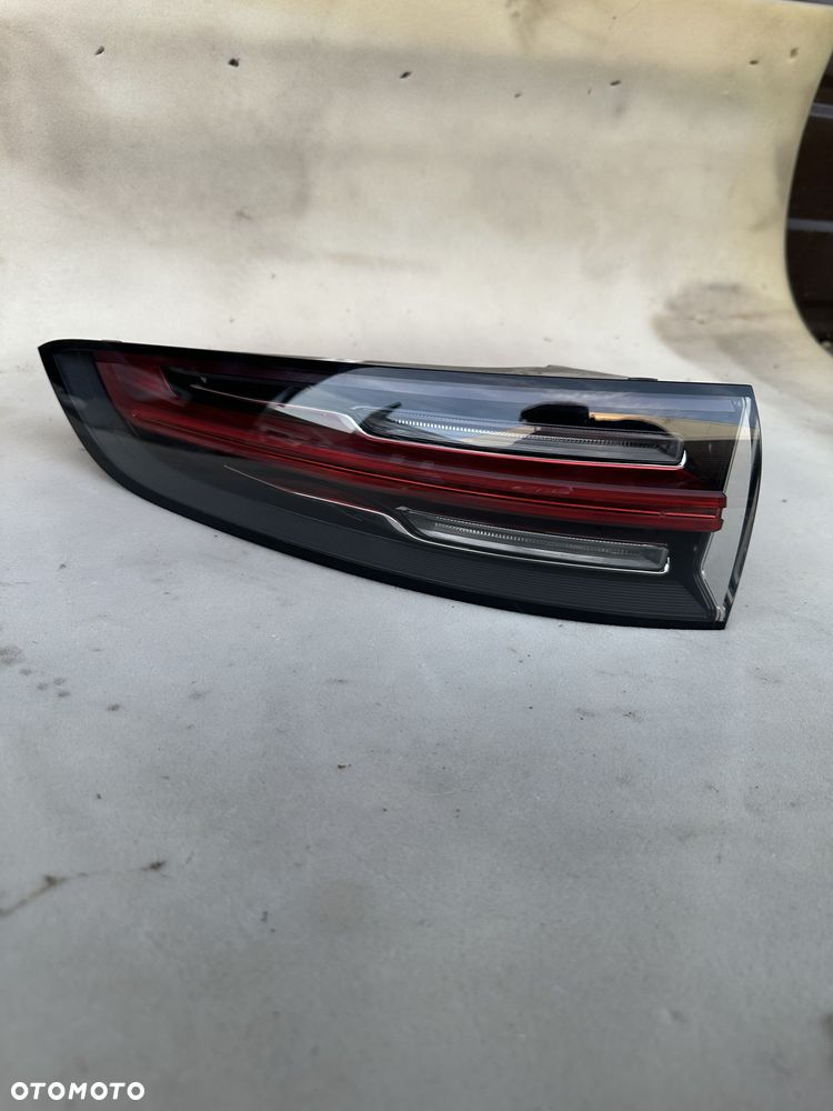 Lewa tylna lampa Porsche Cayenne 9Y0945095D 9Y0945095H 9Y0945095M - 1