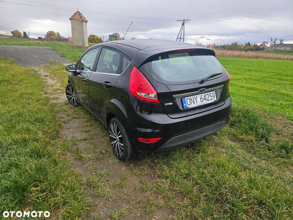 Ford Fiesta - 3