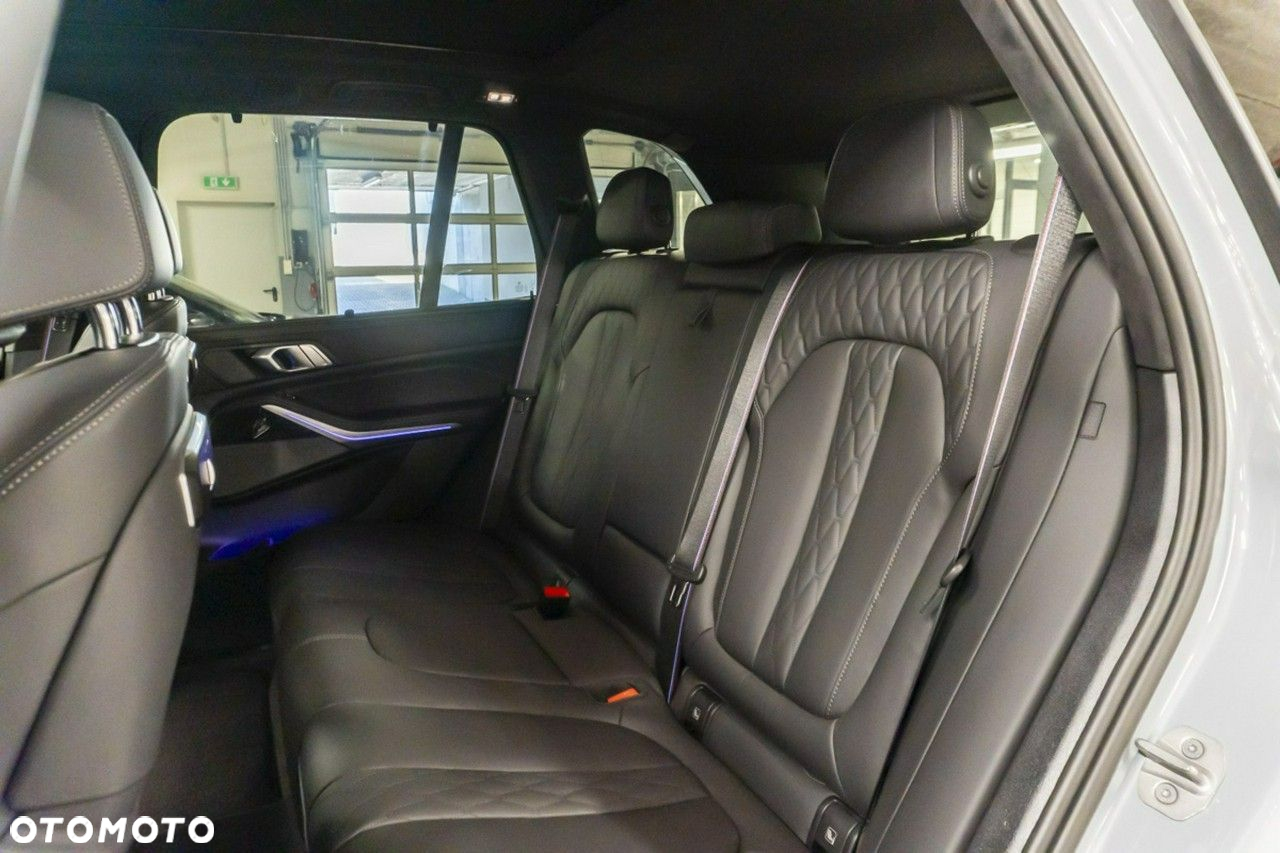 BMW X5 - 12