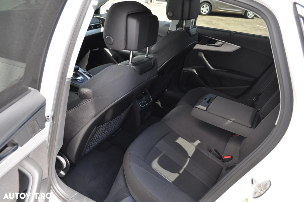 Audi A4 Limuzina - 17