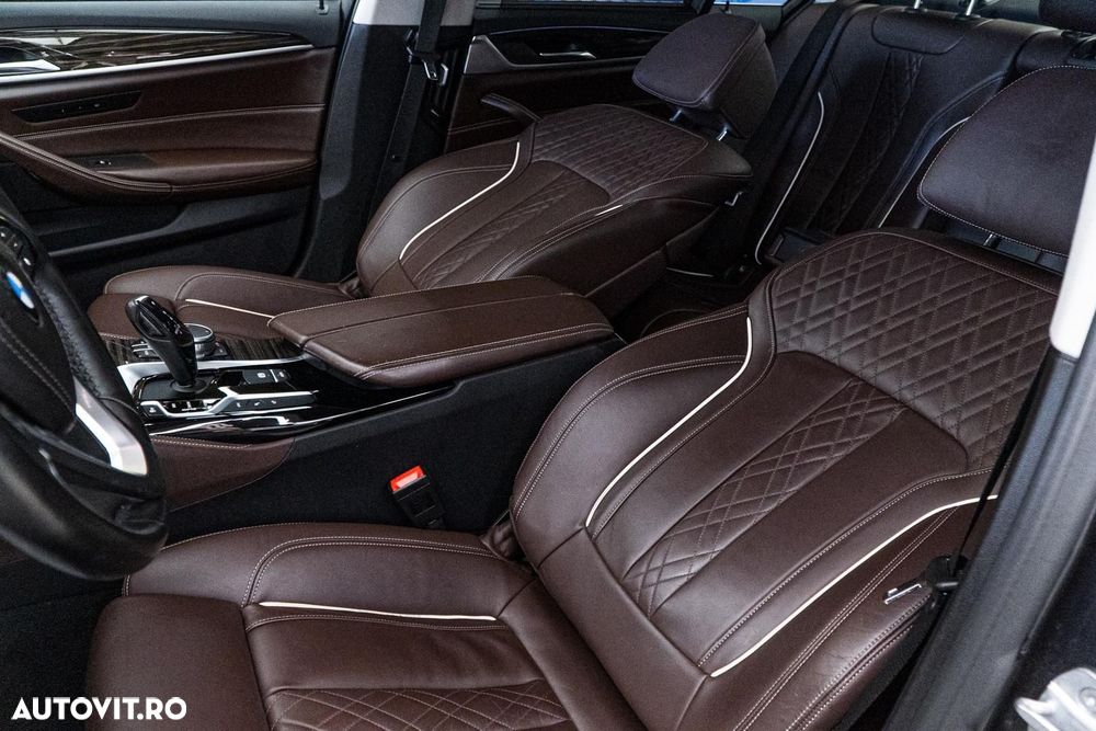 BMW Seria 5 530e iPerformance Aut. Luxury Line - 21
