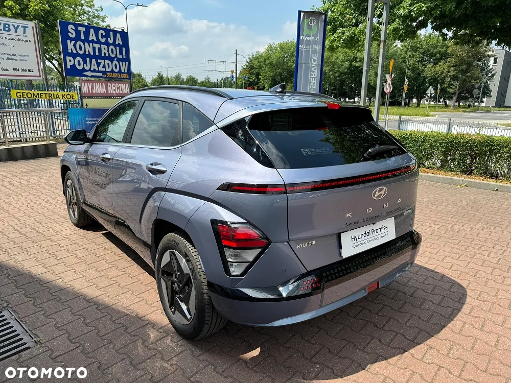Hyundai Kona Electric 65kWh Executive - 4
