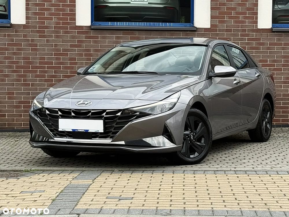 Hyundai Elantra 1.6 Smart CVT - 3