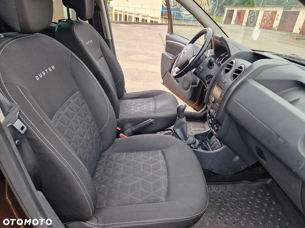 Dacia Duster 1.6 SCe Ambiance S&S - 16