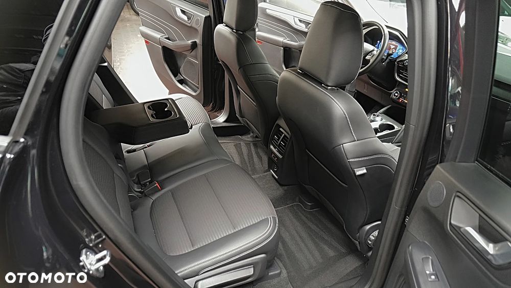 Ford Kuga 2.5 FHEV FWD Titanium X - 16