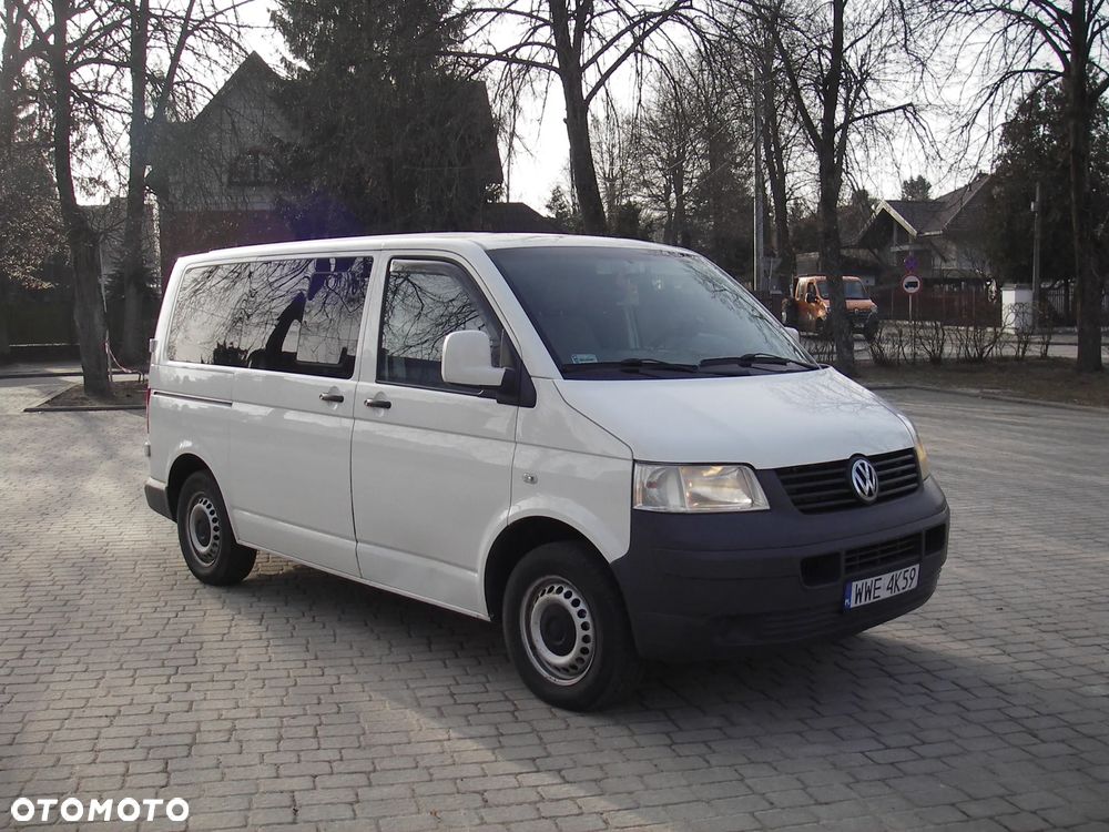 Volkswagen Transporter - 11