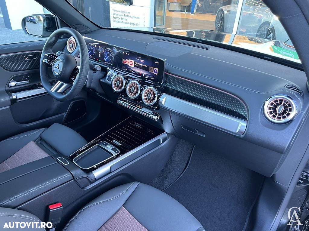 Mercedes-Benz EQB 300 4MATIC - 7