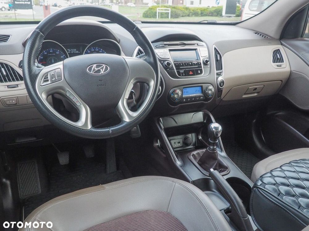 Hyundai ix35 - 10