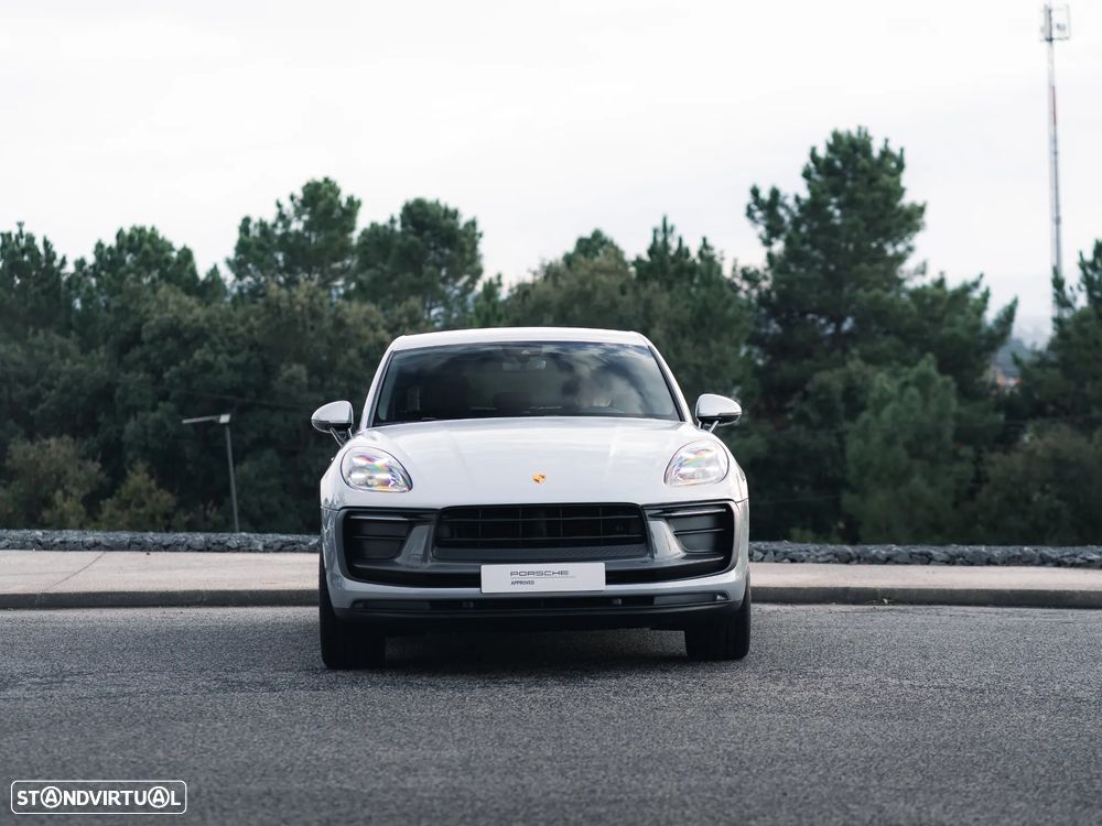 Porsche Macan T - 10