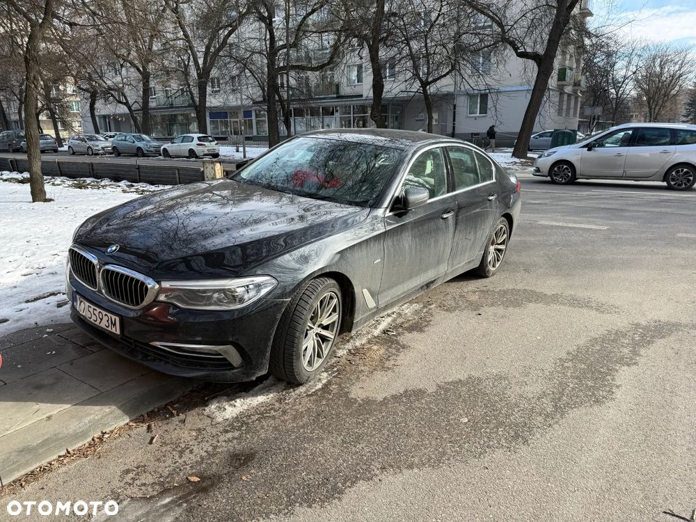 BMW Seria 5 520d xDrive Luxury Line sport - 22