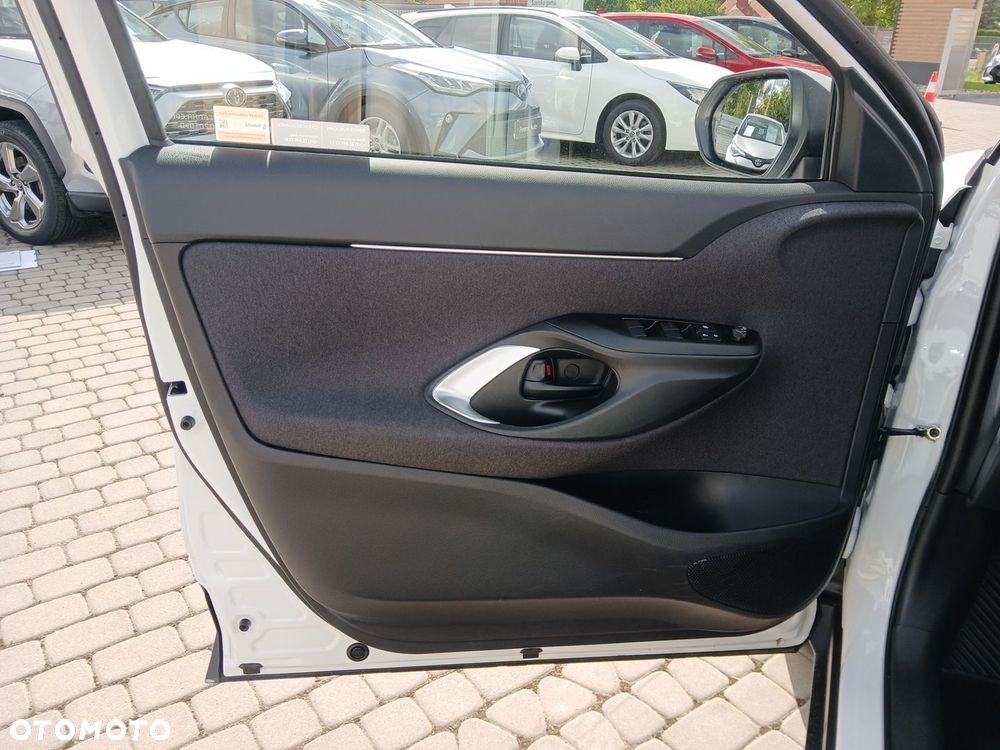 Toyota Yaris Cross Hybrid 1.5 Comfort - 21