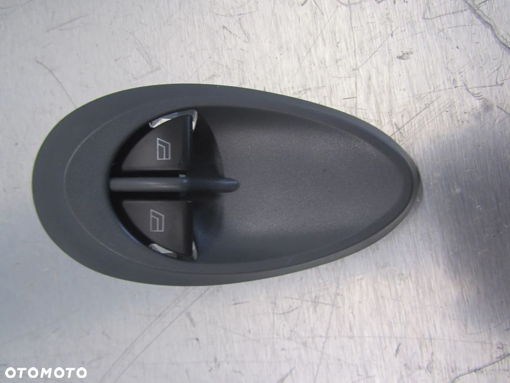 Iveco Daily 99-06 przełącznik szyb elektrycznych x2 - 1