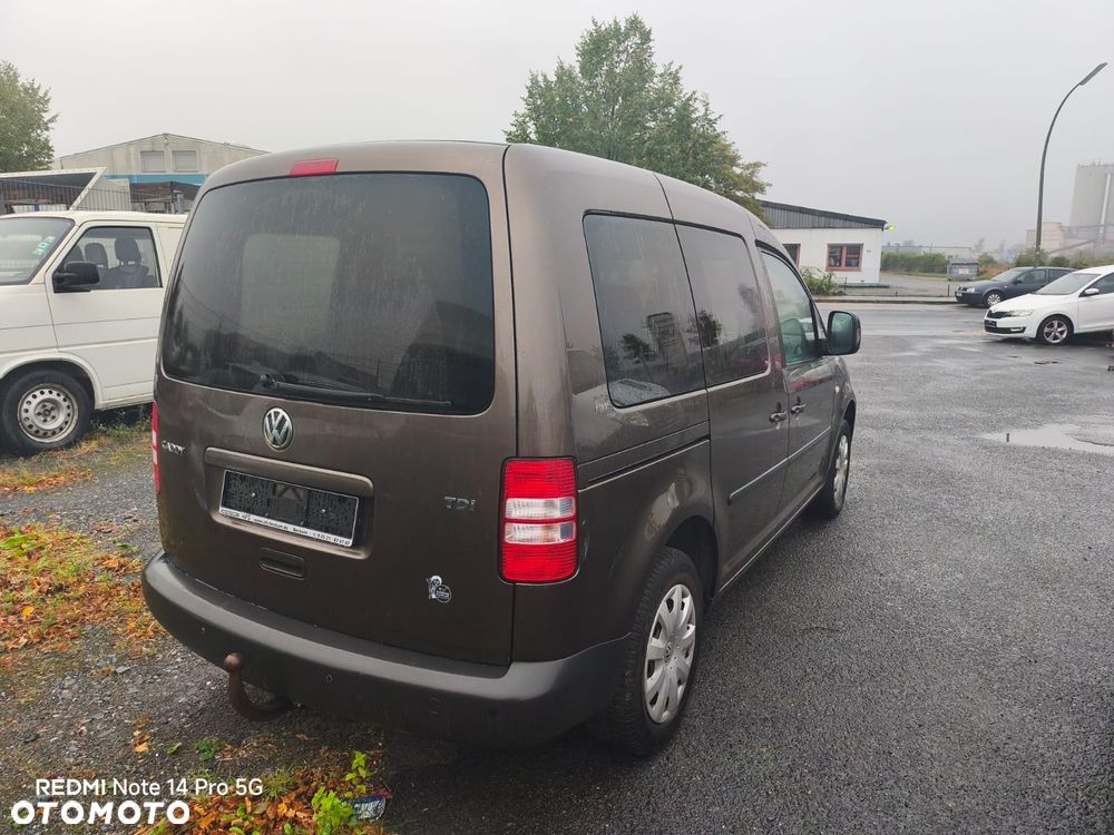 Volkswagen Caddy - 9