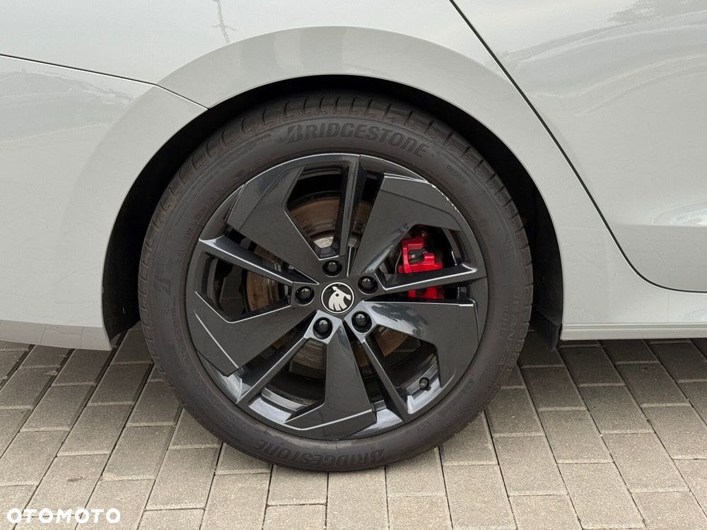 Skoda Octavia 2.0 TSI RS DSG - 36