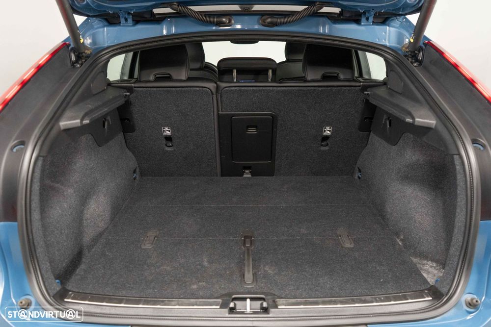 Volvo C40 Recharge Plus - 14