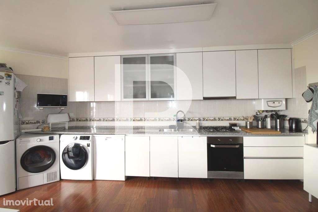 Apartamento T3 c/ Box em Mem Martins - Grande imagem: 5/21