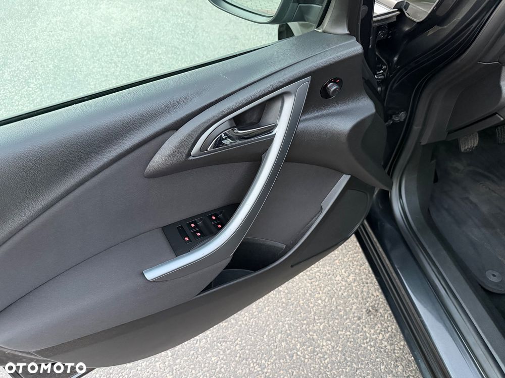 Opel Astra 1.4 Turbo - 16