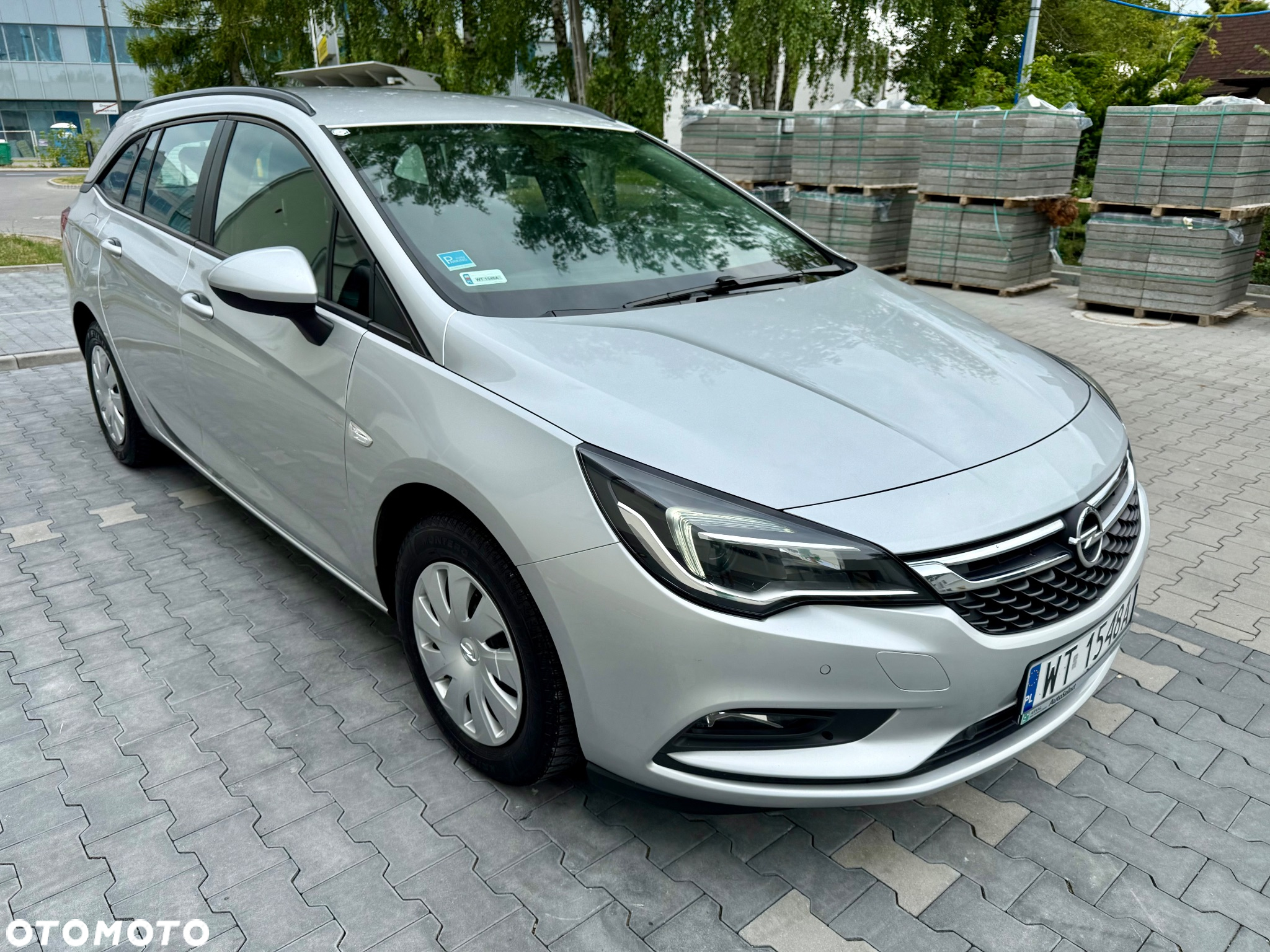 Opel Astra V 1.4 T Enjoy - 4