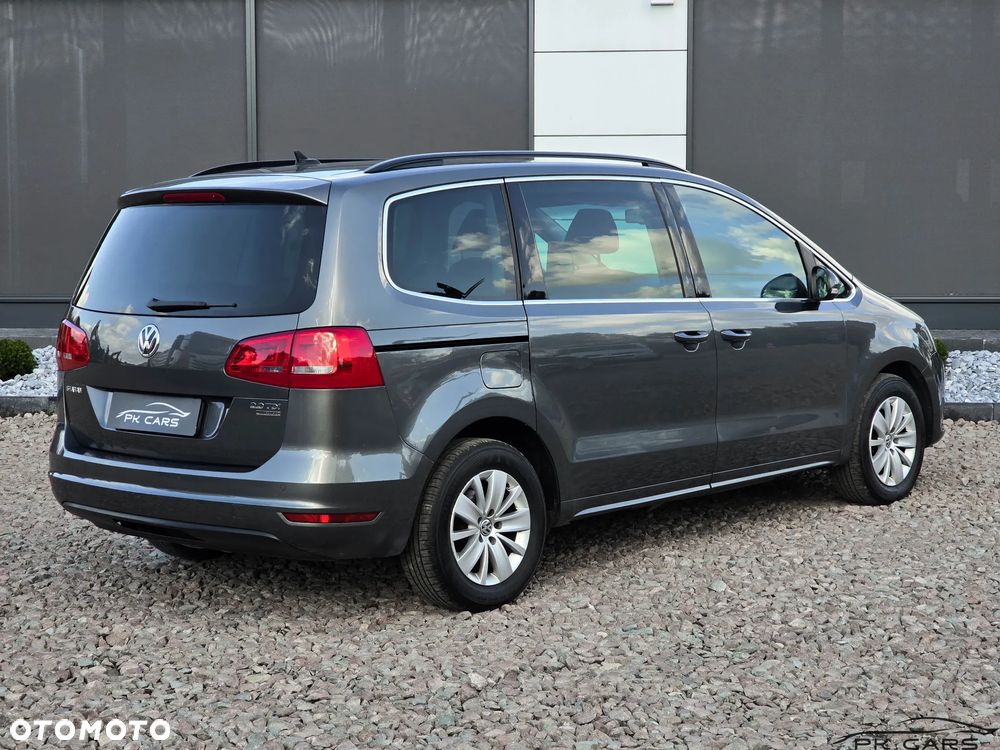Volkswagen Sharan 2.0 TDI 4MOTION BlueMotion Technology Highline - 14
