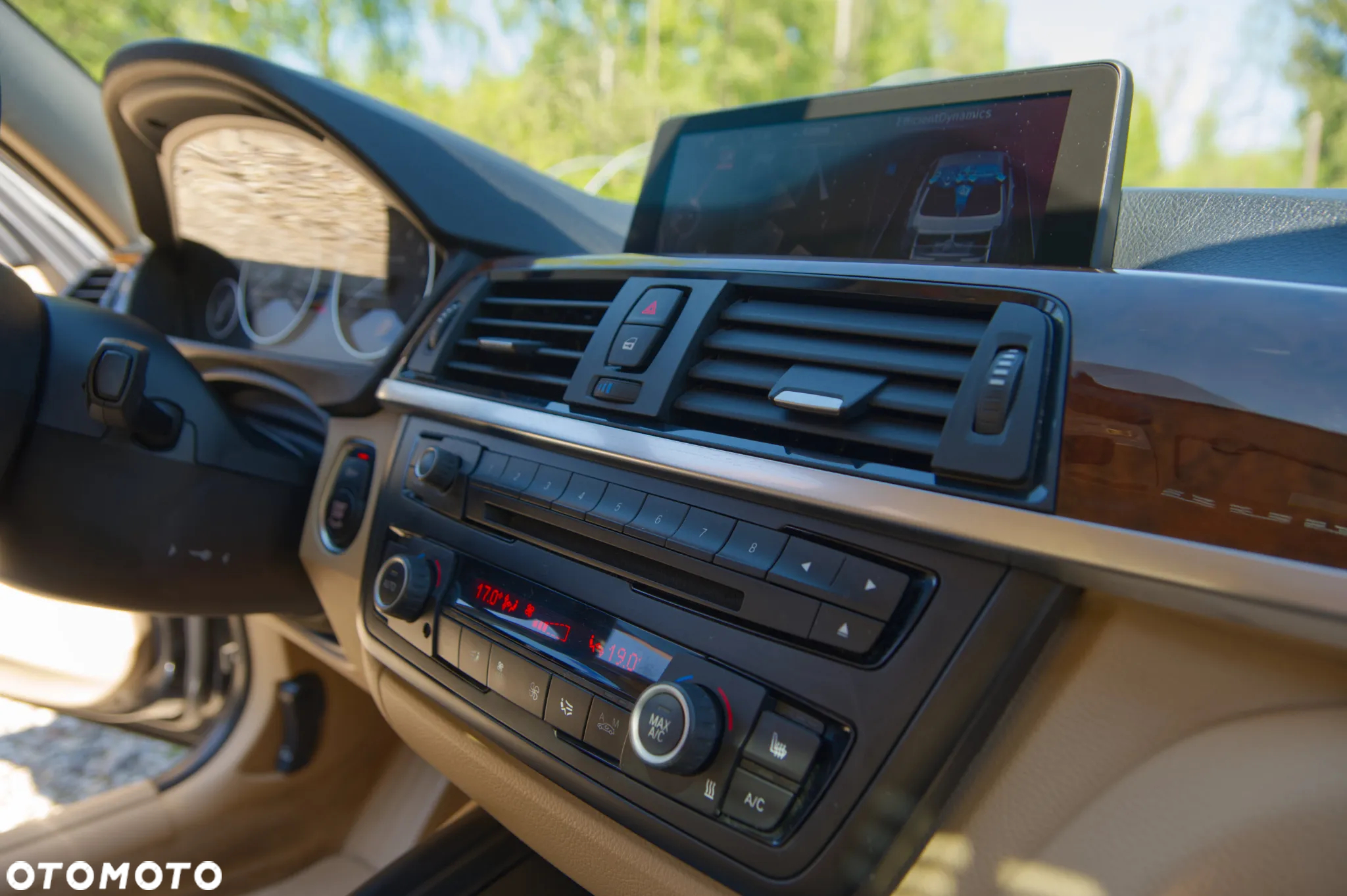 BMW Seria 3 - 22