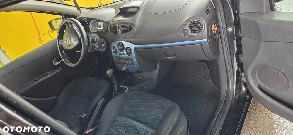 Renault Clio 1.2 16V Extreme - 6