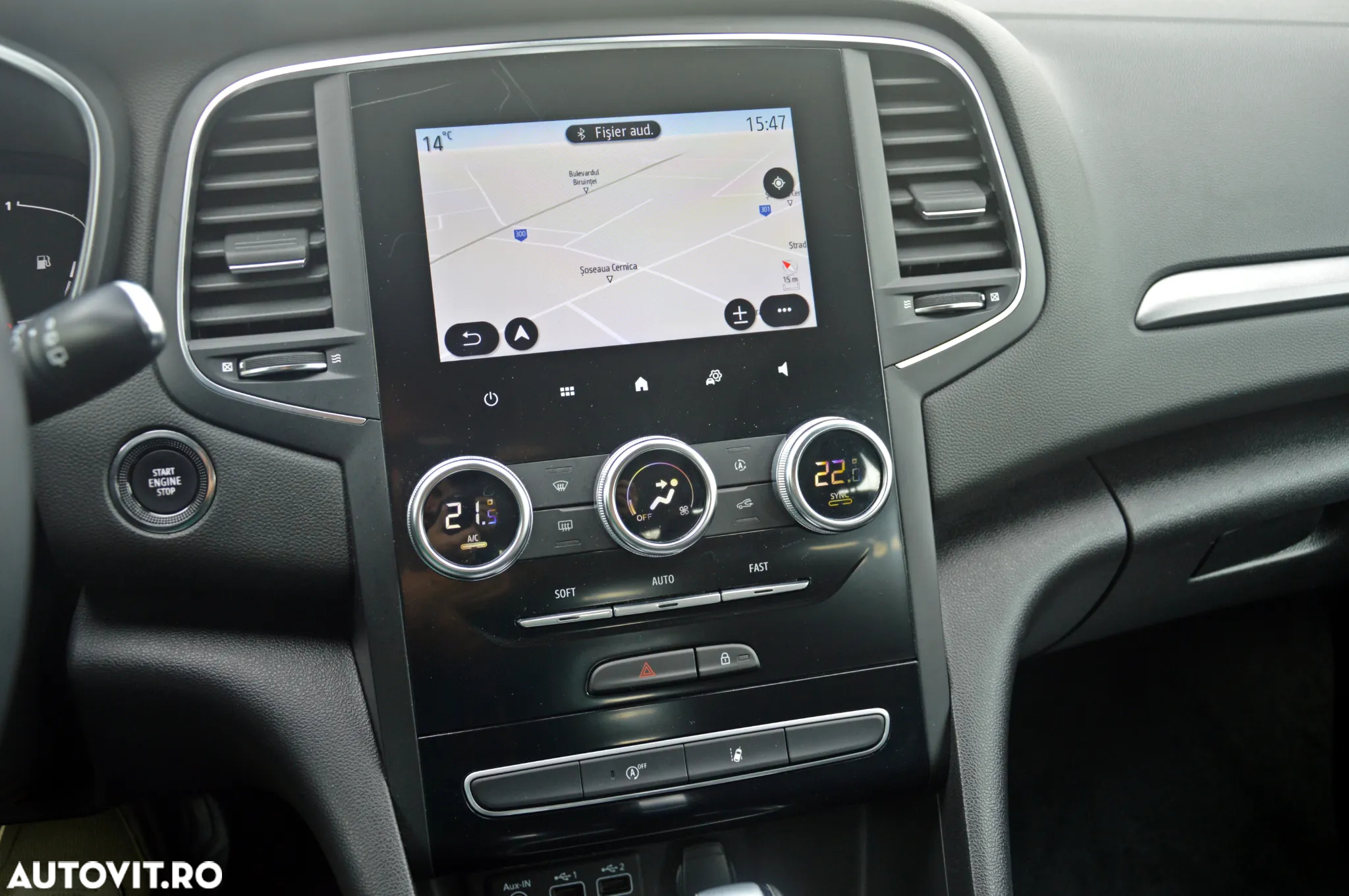 Renault Megane BLUE dCi 115 EDC BUSINESS EDITION - 8