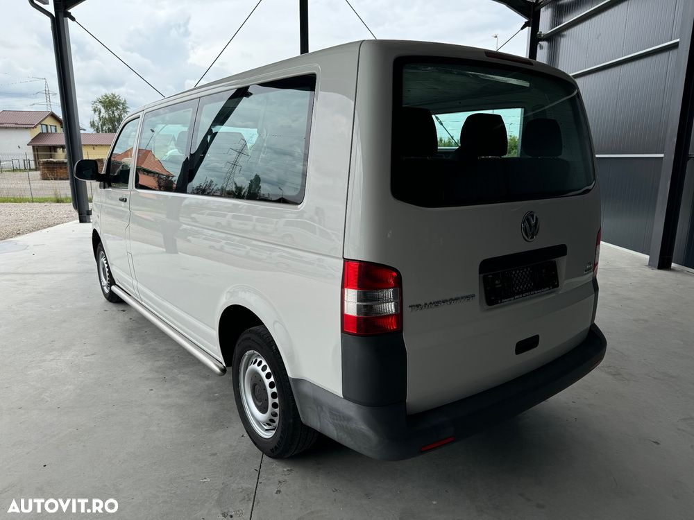 Volkswagen Transporter - 4