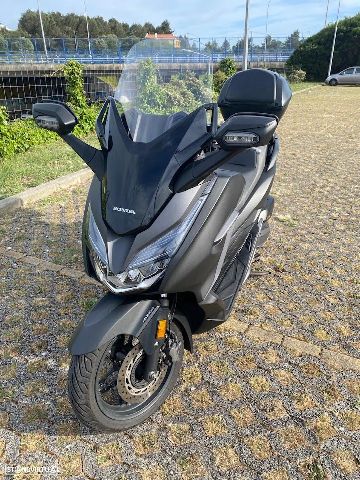 Honda Forza - 2
