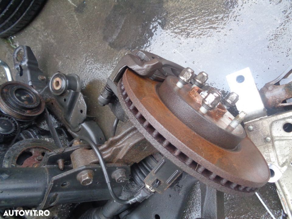Vand Fuzeta Fata Dreapta Opel Antara, Chevrolet Captiva 2.0 CDTI 150 CP din 2009 - 1