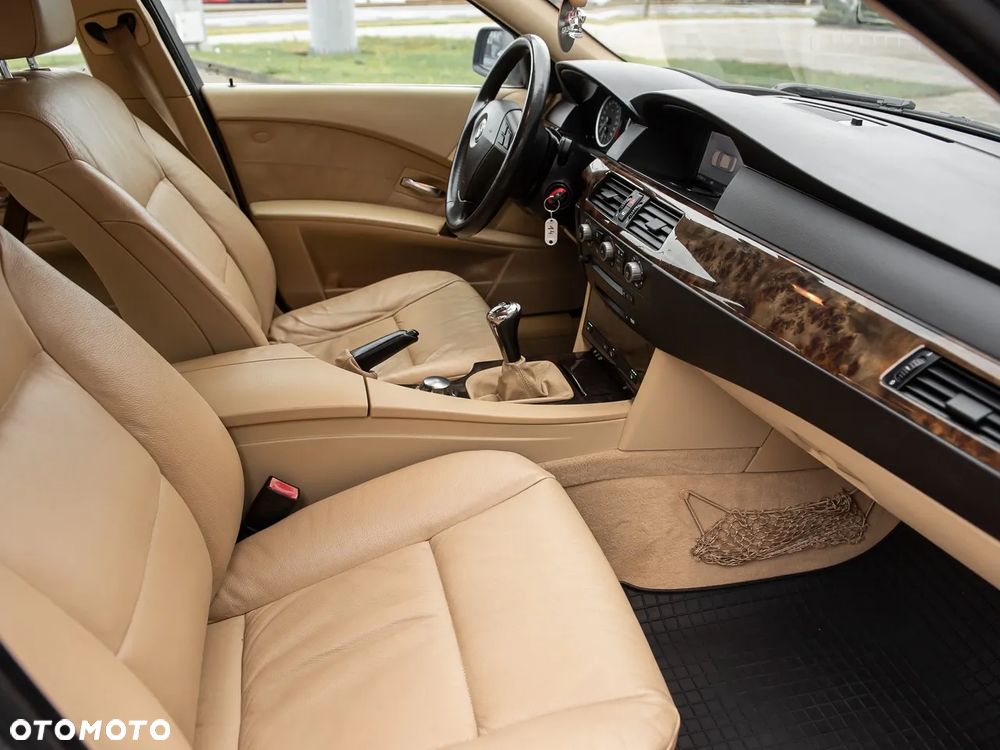 BMW Seria 5 - 31