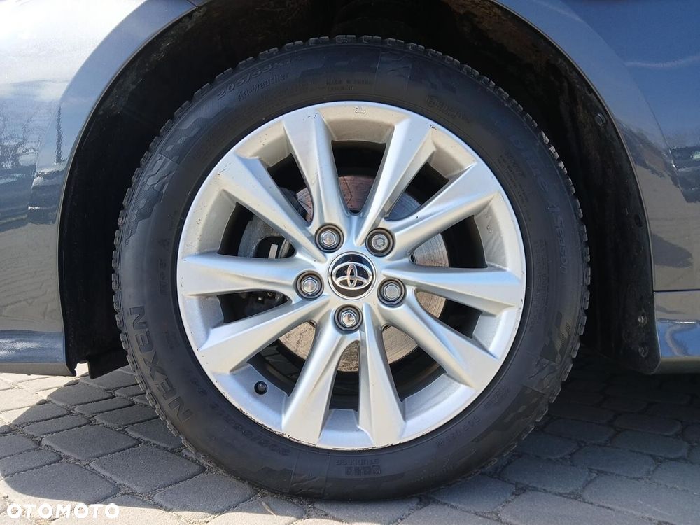 Toyota Corolla 1.8 Hybrid Comfort - 38