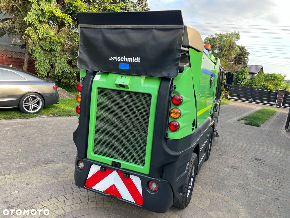 Schmidt Swingo Compact CS 256   200 + Zamiatarka drogowa  zamiatarka chodnikowa uliczna  Swingo 200 +    Super stan 2019 rok - 10