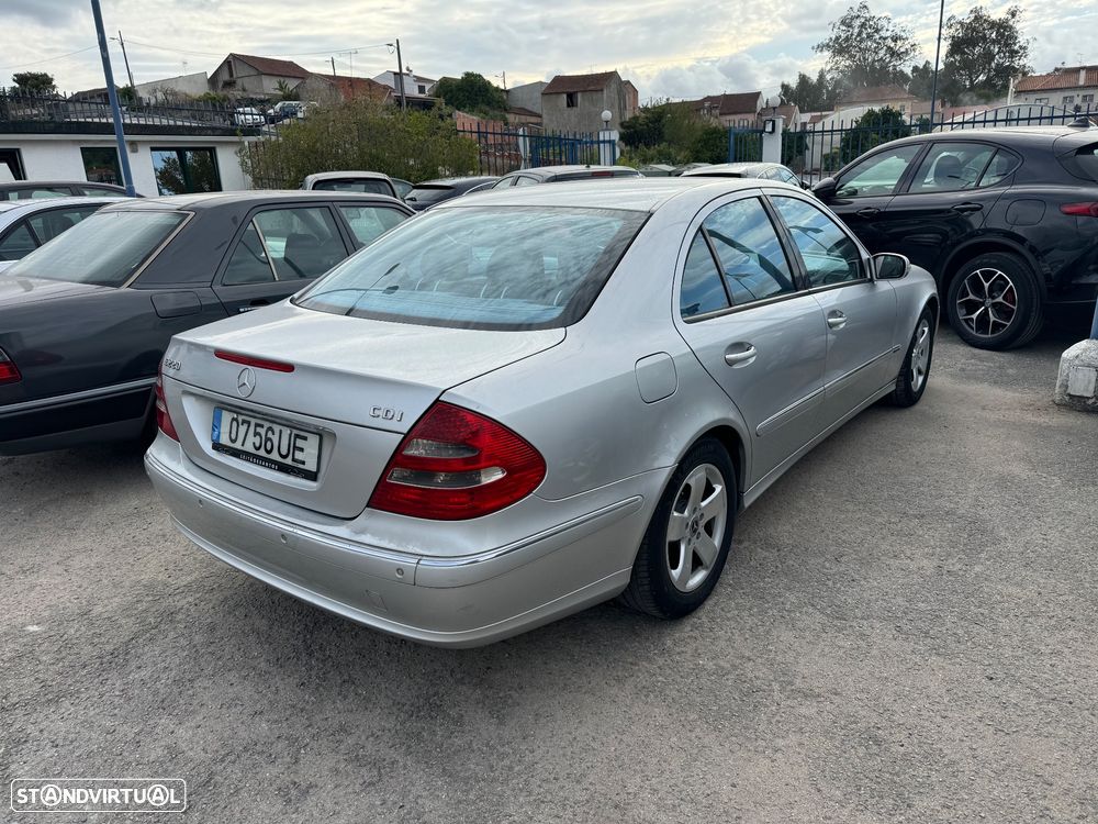Mercedes-Benz E 220 CDi Avantgarde - 29