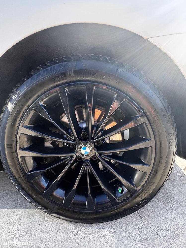 BMW Seria 5 530i xDrive Aut. Sport Line - 16