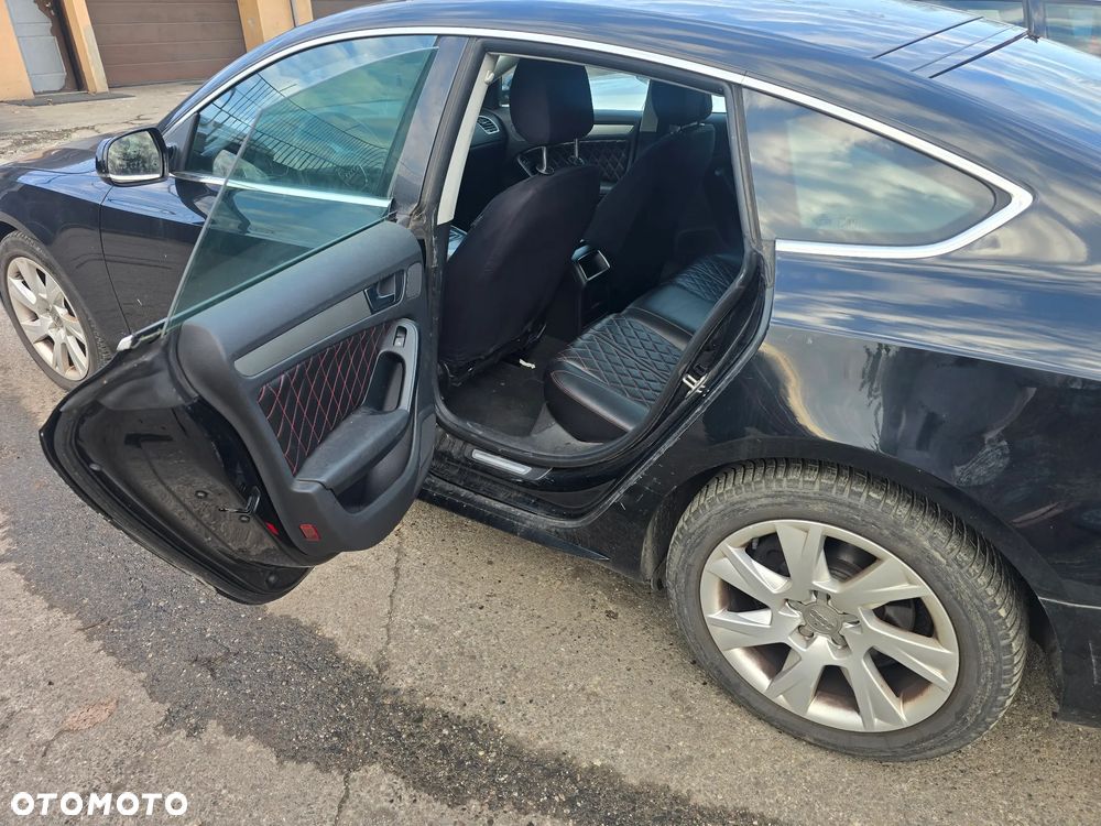Audi A5 Limousine - 13