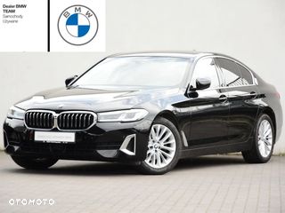 BMW Seria 5 520d xDrive MHEV Luxury Line