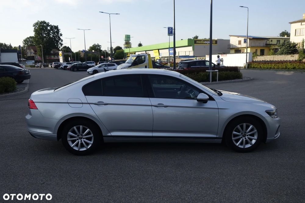 Volkswagen Passat 2.0 TDI EVO Business - 7