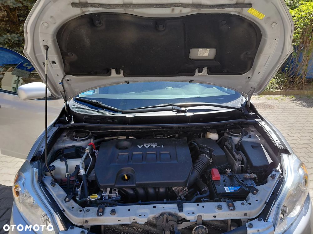Toyota Matrix - 14