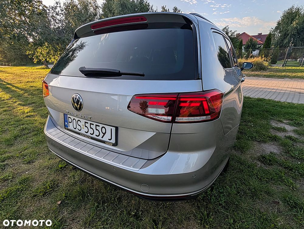 Volkswagen Passat 2.0 TDI SCR DSG - 9