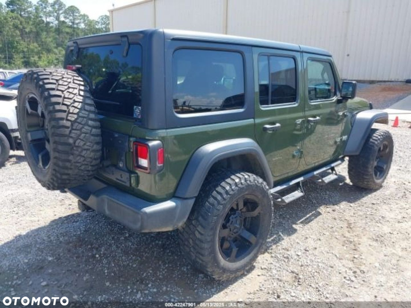 Jeep Wrangler - 3